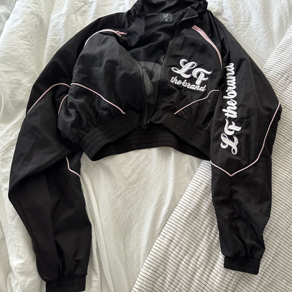 LF cropped windbreaker jacket. XS. Gently used. Black/white/pink.